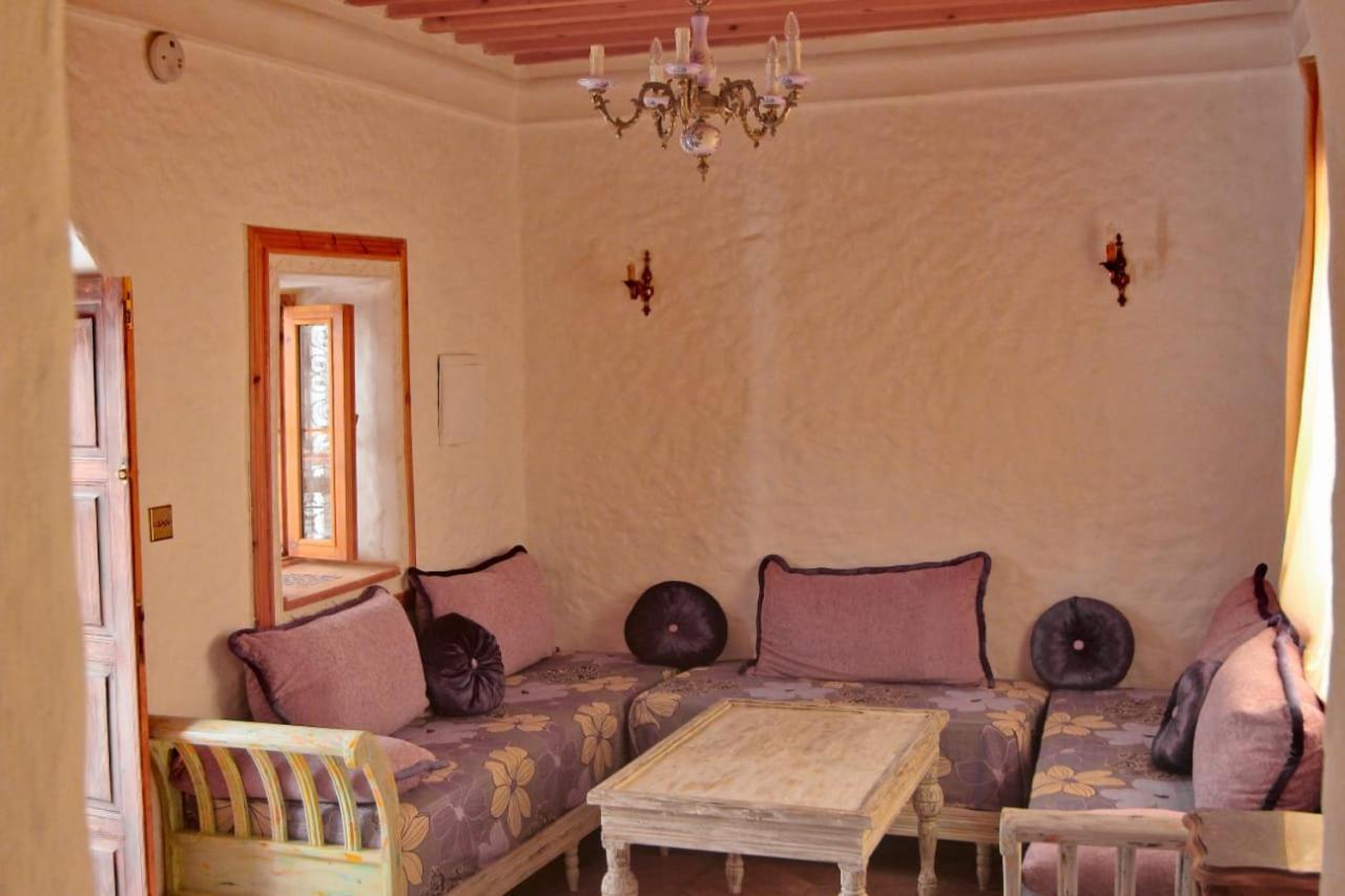 Riad La Santa シェフシャウエン エクステリア 写真